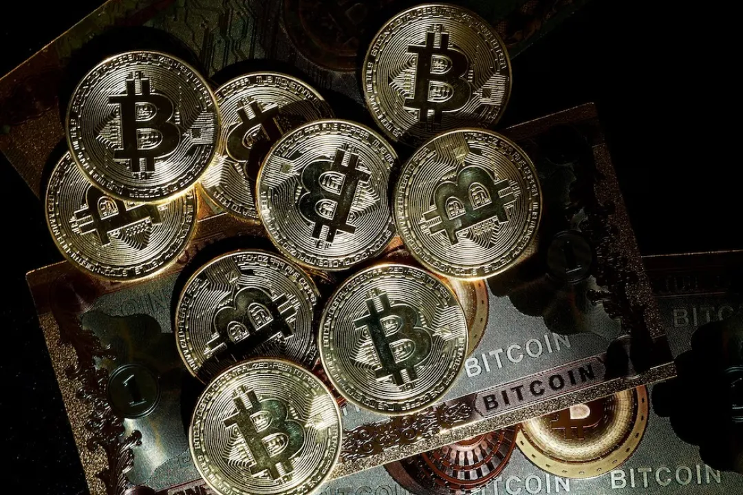 Bitcoin, imparable, al borde de los USD 100.000: a cuánto puede llegar su precio en medio del “efecto Trump”