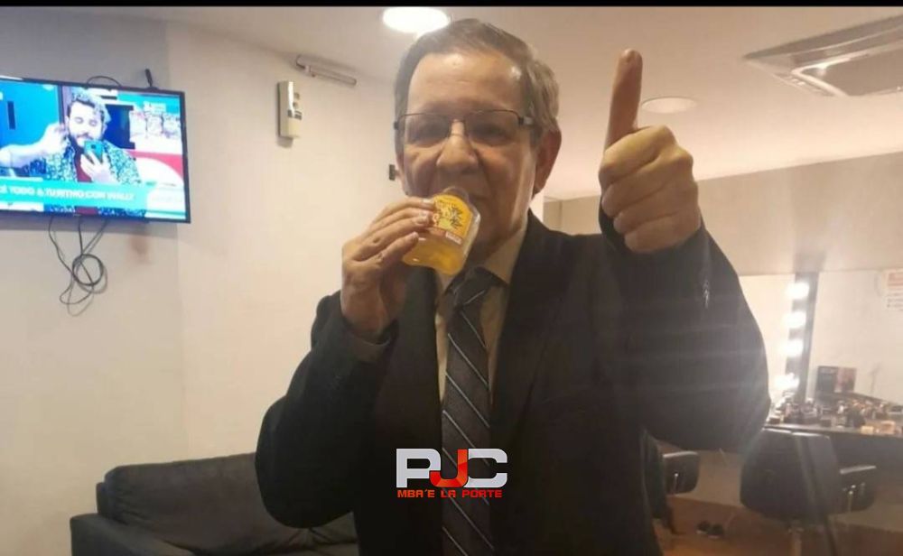 ¡Ndi! Martini se empedó con el carrulim y casi presentó el noticiero del SNT