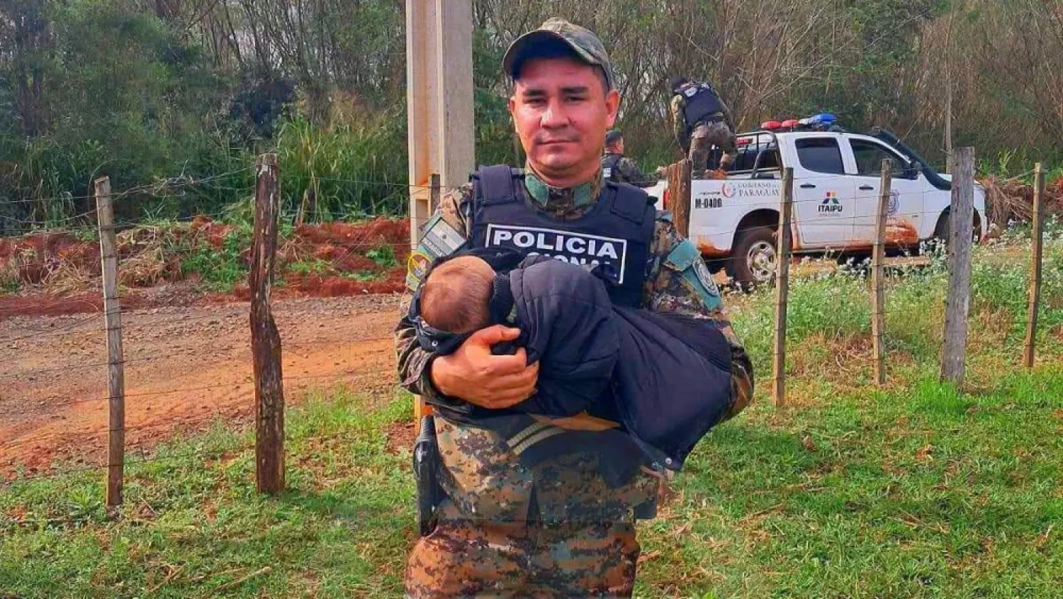 Intentó ahogar a su beba de cinco meses en un charco en Nueva Toledo