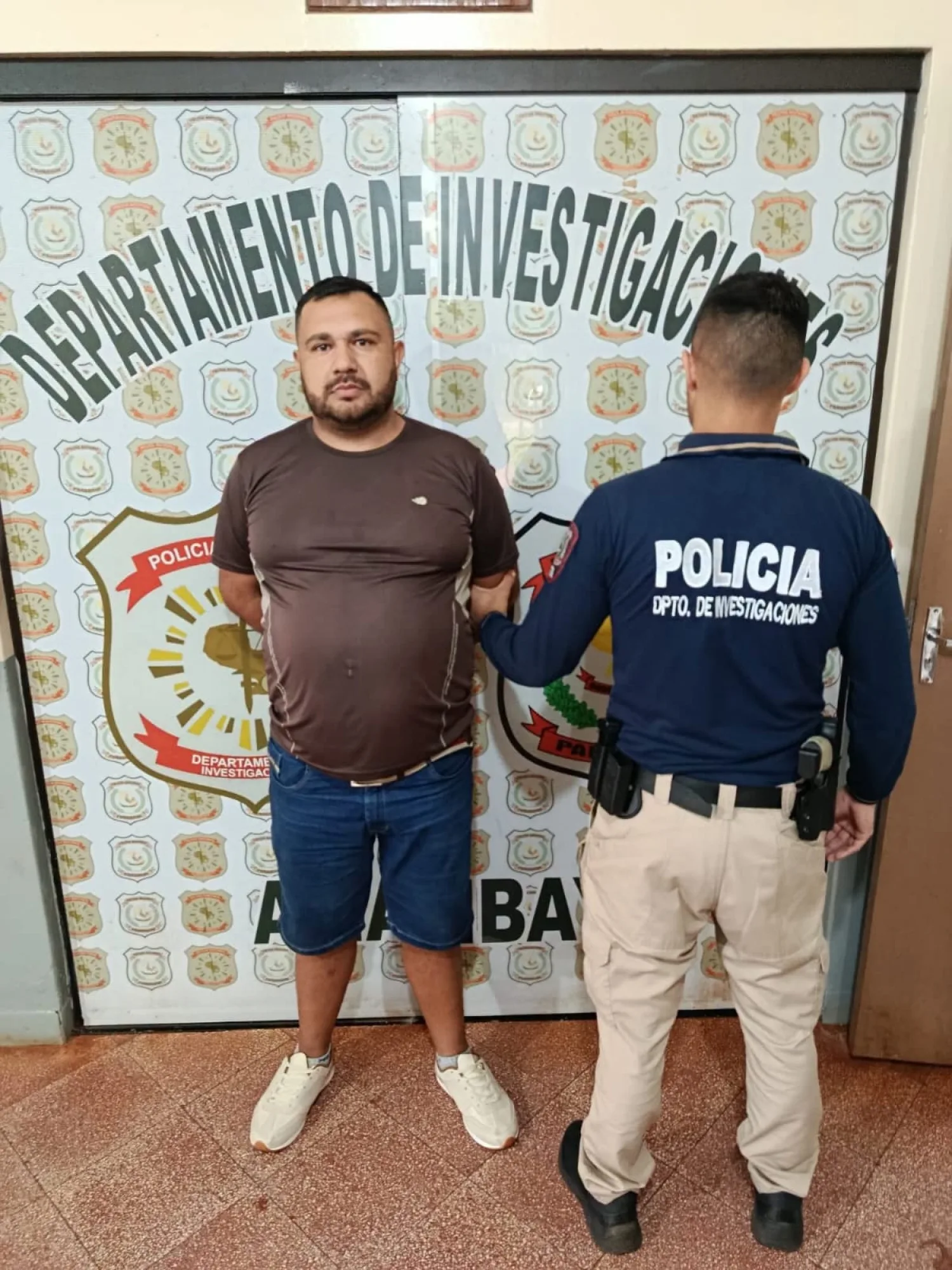 Capturan en plena vía pública a hombre requerido por la Justicia por homicidio