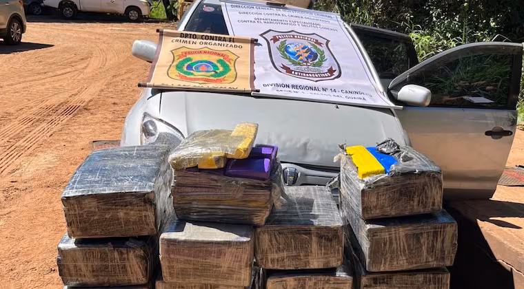 Vio a la Policía y abandonó 350 kilos de marihuana