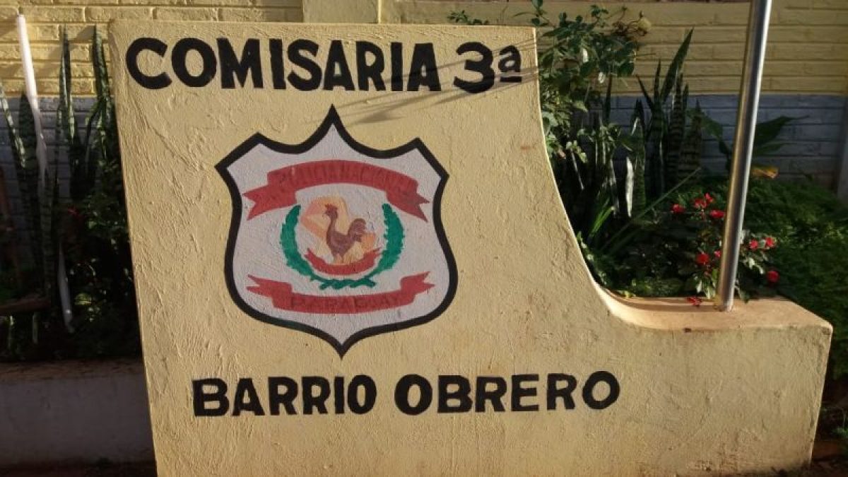 Policía recupera dos motocicletas hurtadas y aprehende a dos hombres