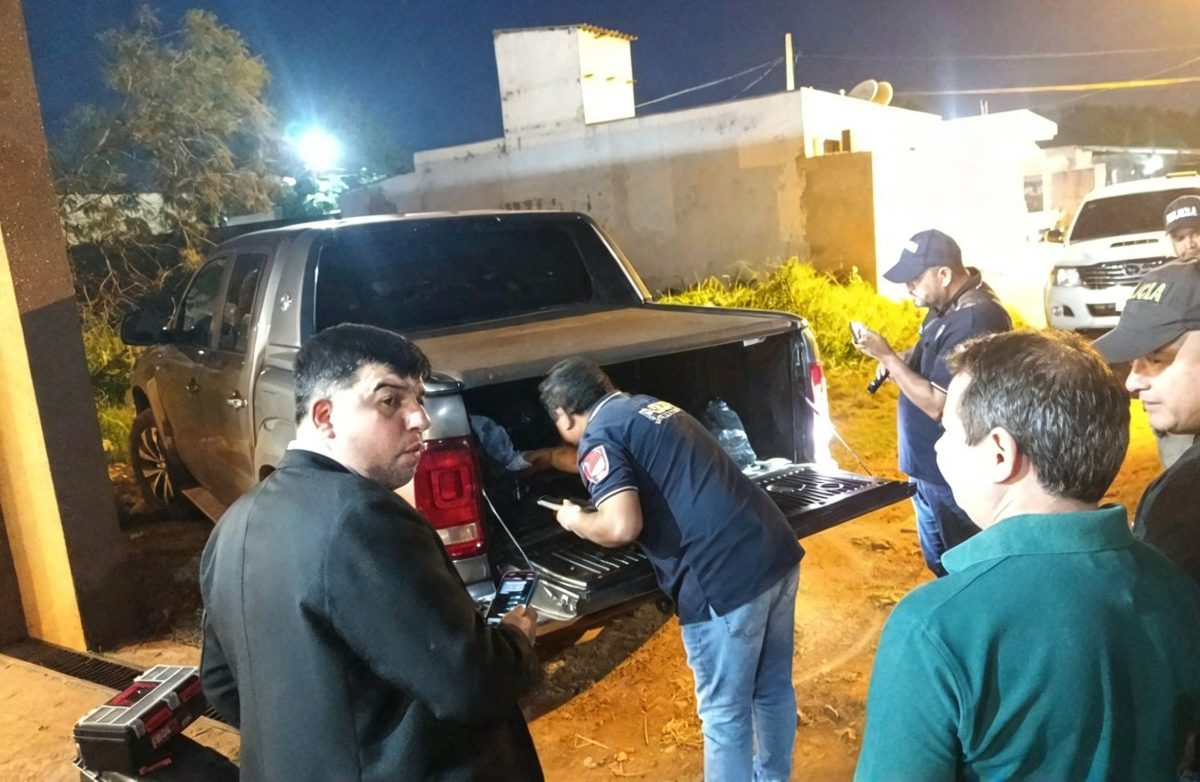 Un DVR, municiones y un contrato de alquiler: las pistas que dejó el caso del doble crimen